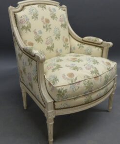 Louis XVI-Style Armchair- front- styylish