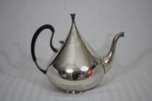 Chrome Coffee and Tea Set- coffee pot- styylish