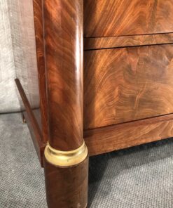 Empire Chest of Drawers- foot- styylish