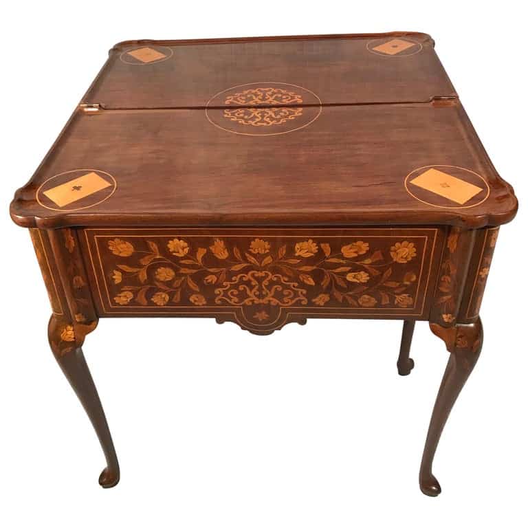 Dutch Card table- styylish