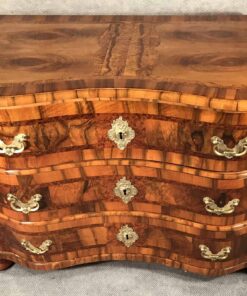 Baroque Chest- front- styylish