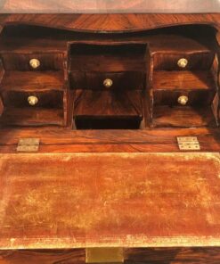 Antique Desk- interior- styylish