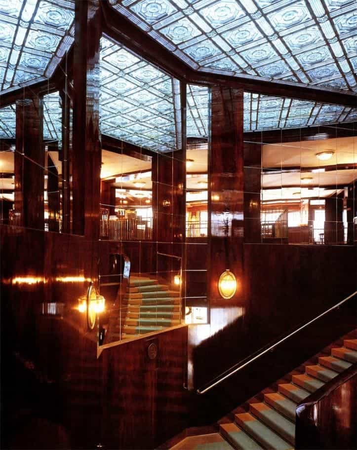 Art Nouveau In Vienna - Interior Of The Looshaus