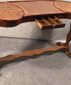Louis XVI working table- front- styylish