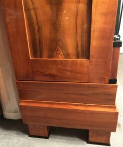 Biedermeier Wardrobe walnut- base- styylish