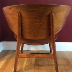 Hans Wegner Shell Chair- back- styylish