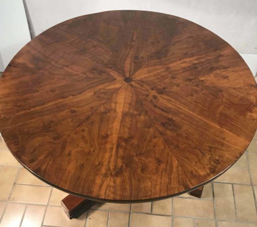 Biedermeier Table- top- styylish