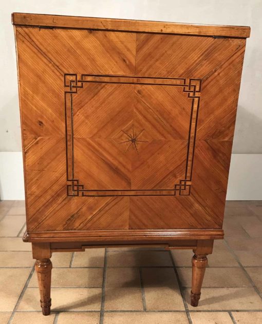 Antique Vanity- side- styylish