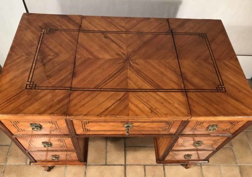 Antique Vanity- top- styylish