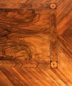 Louis XVI Commode walnut- closeup top- styylish