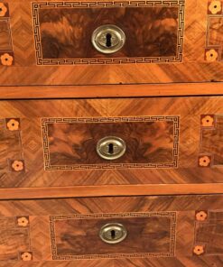 Louis XVI Commode walnut- keyholes- styylish