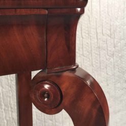 Biedermeier Console Table- closeup- styylish