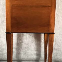 Biedermeier Cabinet- backviel- styylish