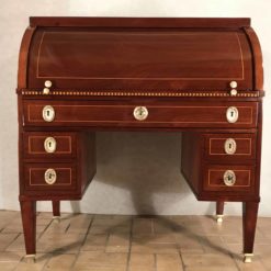 Louis XVI Cylinder desk- front- styylish