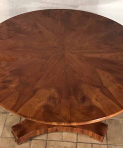 Biedermeier- detail of table top- styylish