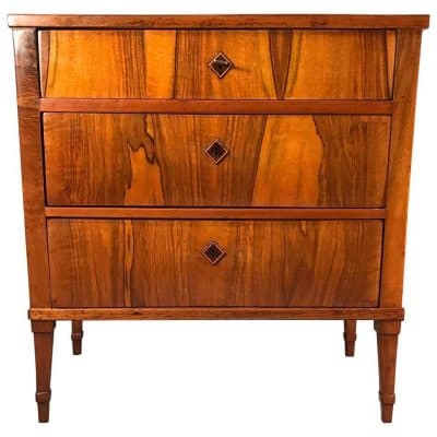 1820 Biedermeier Dresser