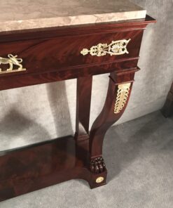 Console table mahogany- view of the right side- styylish