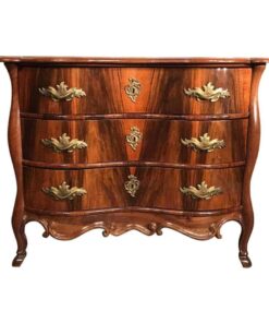 Antique Dresser- styylish