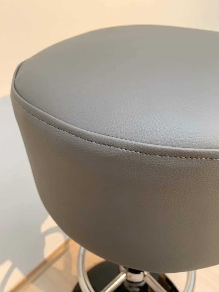 Mid-Century Bar Stool - Cushion Detail - Styylish