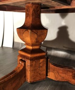 Biedermeier Dining table- baluster vase foot- styylish