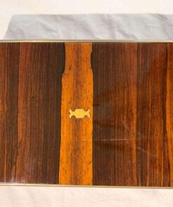 Regency Box - Top Detail - Styylish