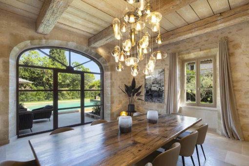 Hand blown pendant lights- view in a summer house in Provence- Styylish