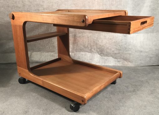 Mid century tea cart- view from the left front- styylish