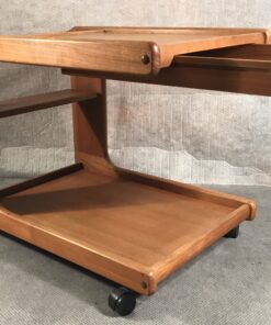 Mid century tea cart- view from the left front- styylish