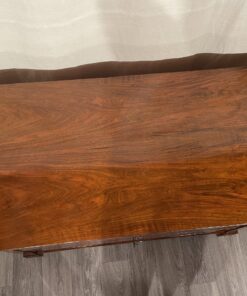 Biedermeier walnut veneer chest- view of the top- styylish
