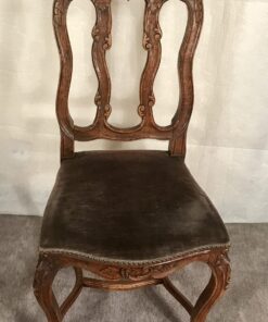 Baroque chairs- view of one chair from the front- Styylish