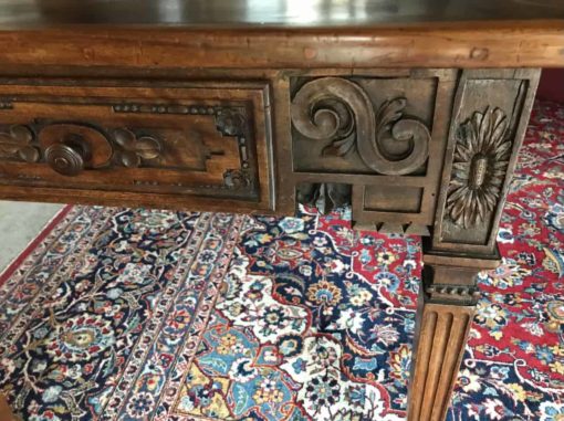 18th Century Farm Table- detail of the apron- styylish