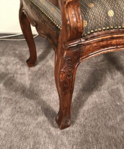 Baroque Armchair- three-quarter view- Styylish