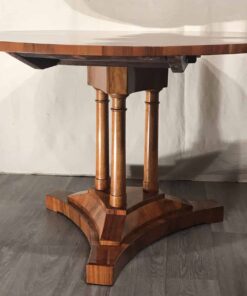 Biedermeier walnut dining table- view of the base- Styylish