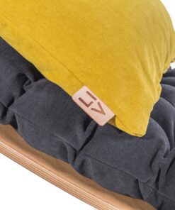 Relaxing Deckchair- pillow detail- Styylish
