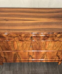 Biedermeier three drawer dresser- view of the top- Styylish