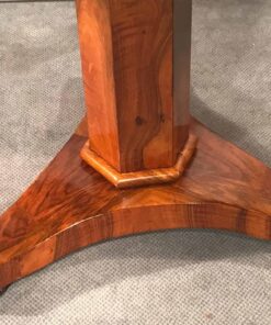 Biedermeier Round Table- view of the base- Styylish