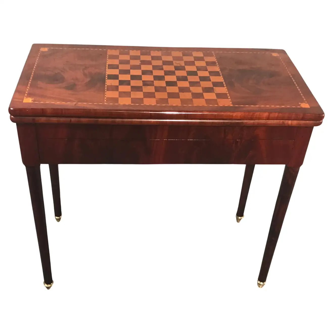 Neoclassical Game Table- Styylish