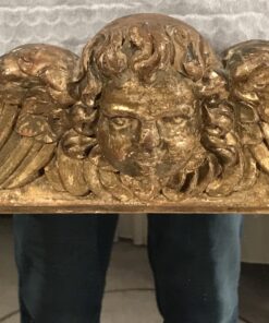 Baroque Gilt wood mirror- detail of the top- Styylish