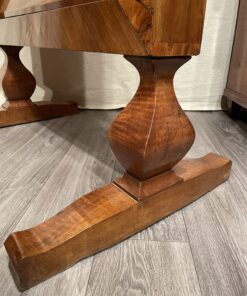 Psyche Mirror- view of the legs- Styylish