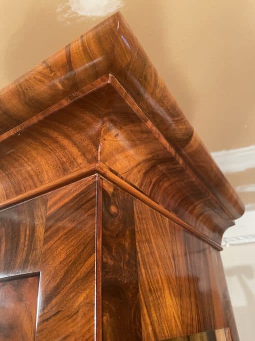 Biedermeier Display Cabinet- top detail- Styylish