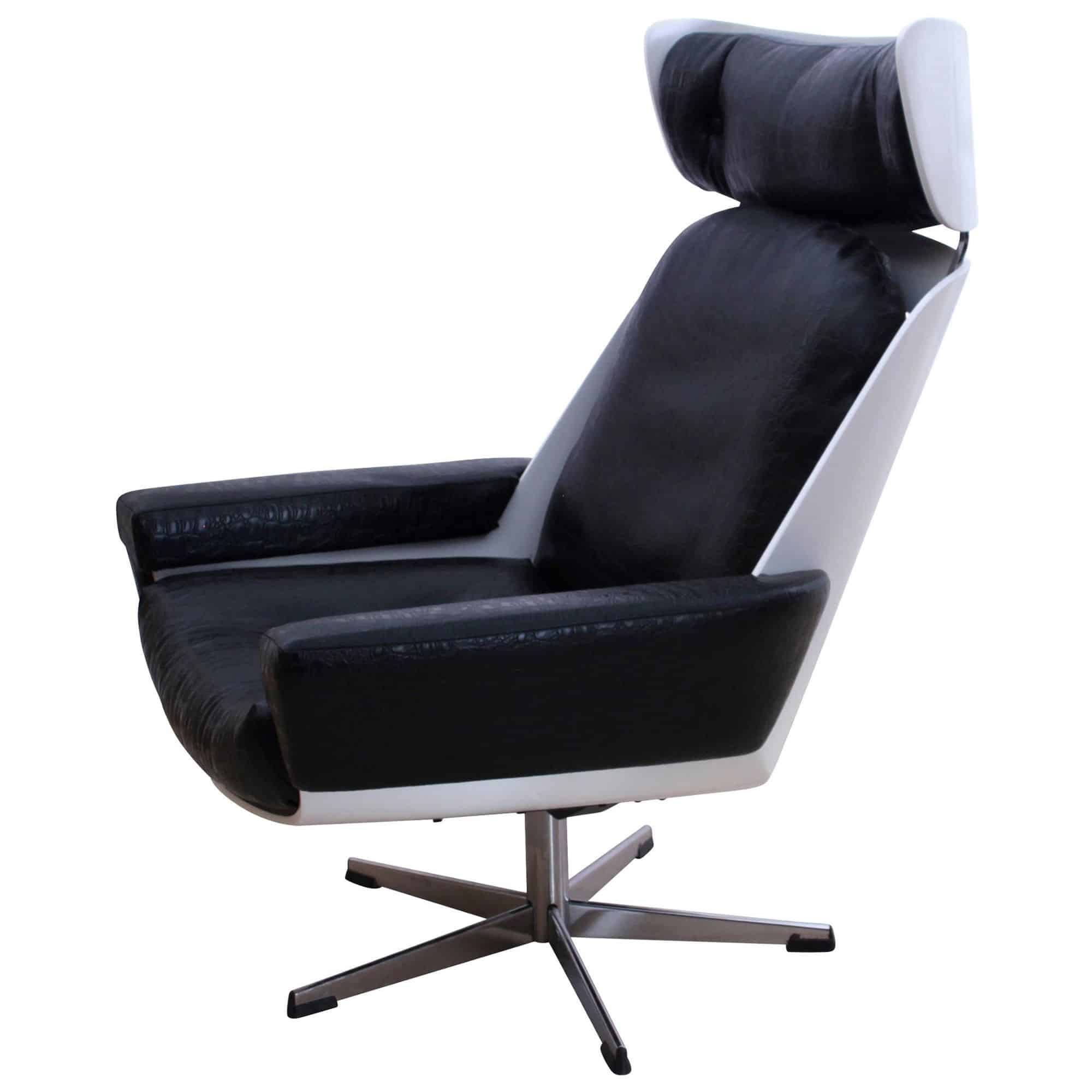 Space Age Lounge Chair- Styylish