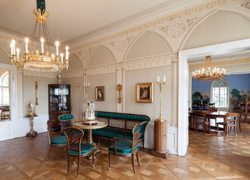 geymuellerschloessel- Biedermeier furniture museum -styylish