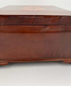 Large Victorian Box - Veneer Detail - Styylish