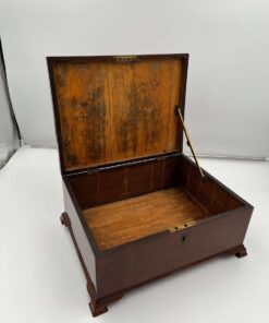 Large Victorian Box - Opened - Styylish
