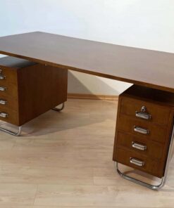 Bauhaus Desk by Mücke-Melder - Desk at an Angle - Styylish