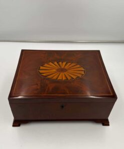 Large Victorian Box - Fan Inlay - Styylish