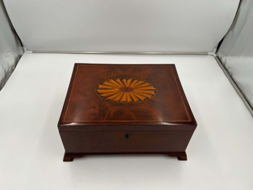 Large Victorian Box - Fan Inlay - Styylish