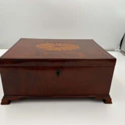 Large Victorian Box - Front - Styylish