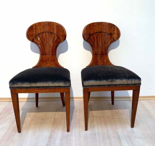 Set of four Biedermeier Ballon Chairs - Front - Styylish