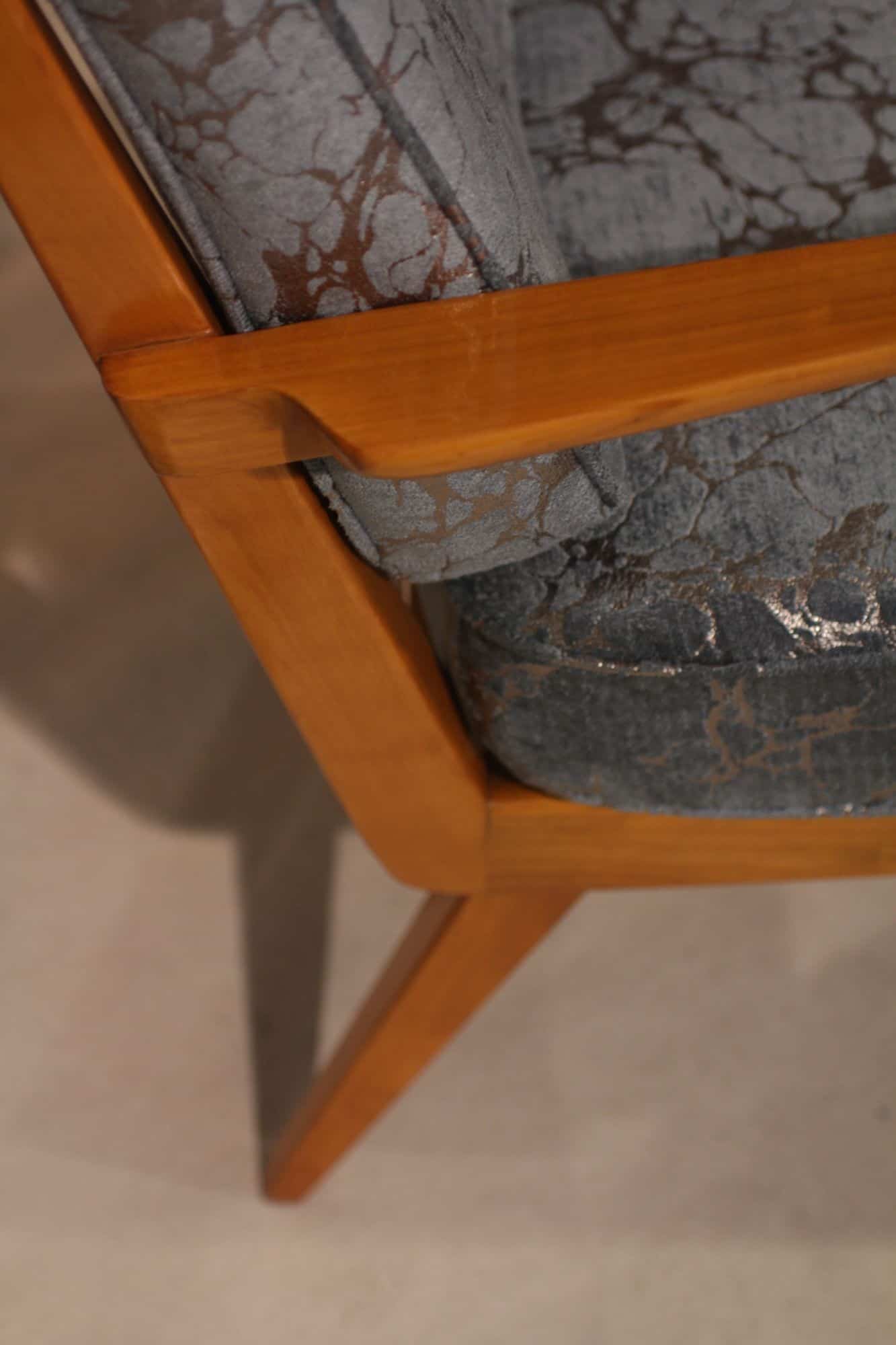 Pair of Mid Century Armchairs - Armrest Detail - Styylish